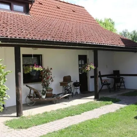 Apartment Neuendorfkrug, Luetow, Cleaning Included Lutow